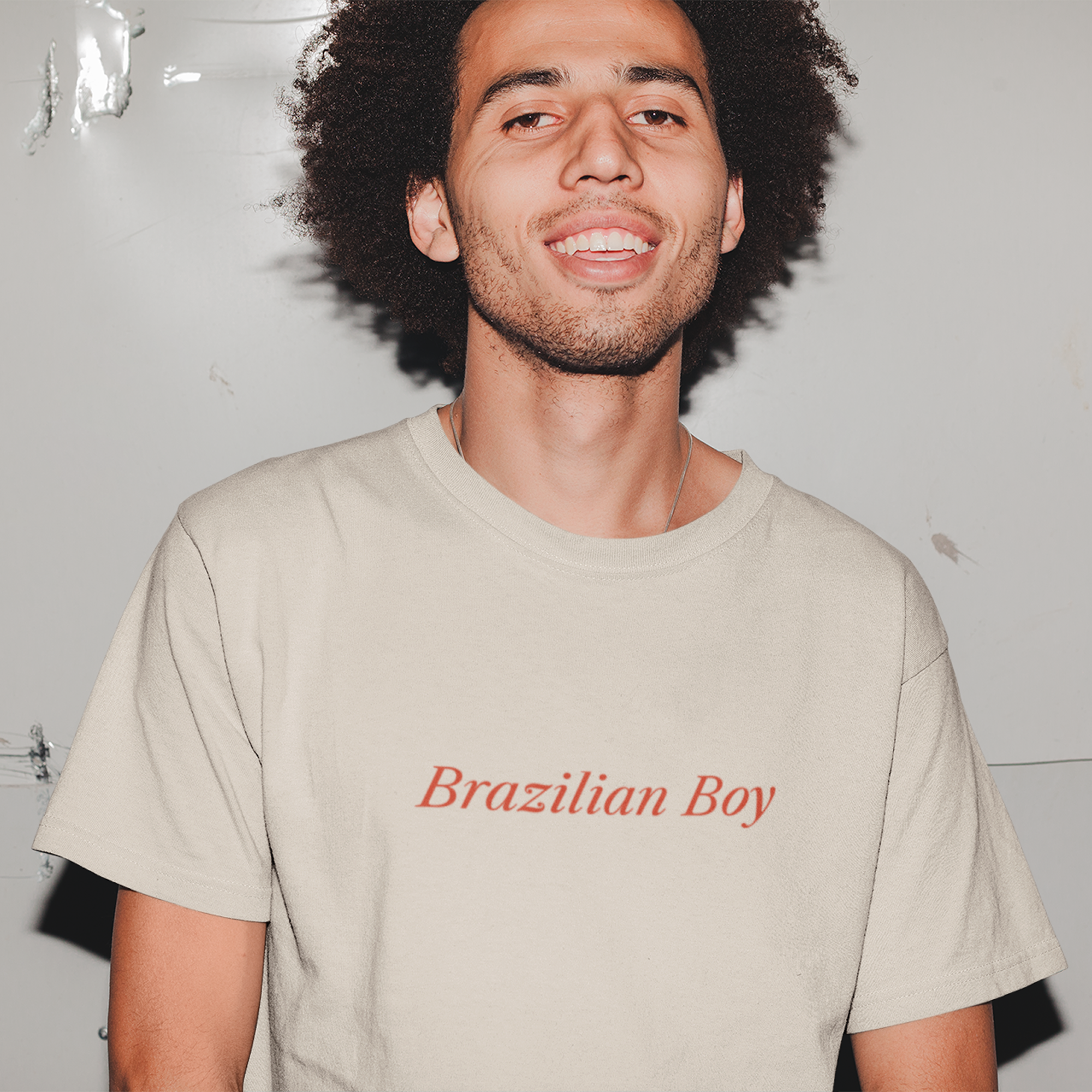 OversizedFadedBeigeTShirtBrazilianBoy1.png